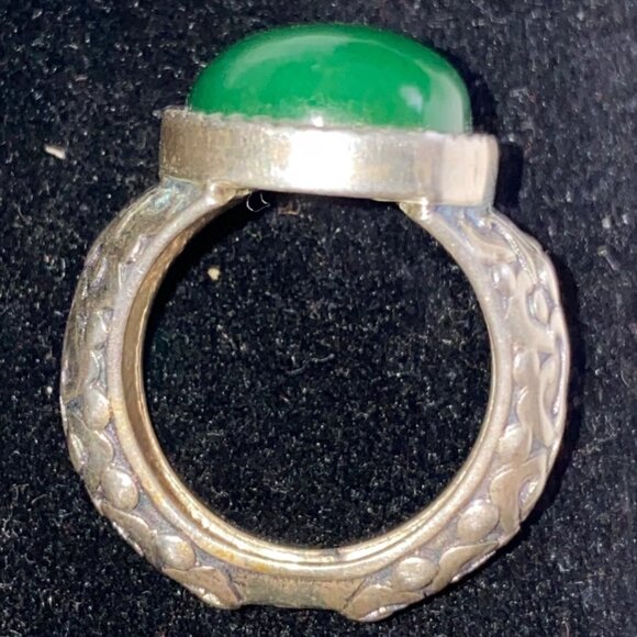 Ring Jade Size 8 Vintage Relief Design Jewelry Sterling Silver Tested - Picture 8 of 13